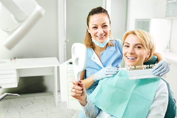 Talking To Your Dentist About Cosmetic Dentistry Options [A Guide]