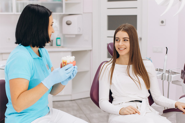 Ask A General Dentist: What Is The Difference Between Plaque And Tartar?